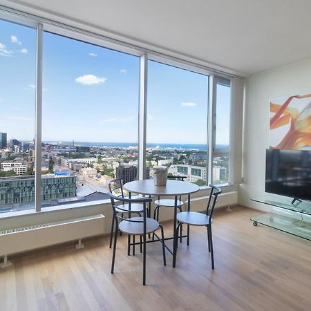Revalia Fahle Airport Bus-Station Apartments With Best Views Esterno foto