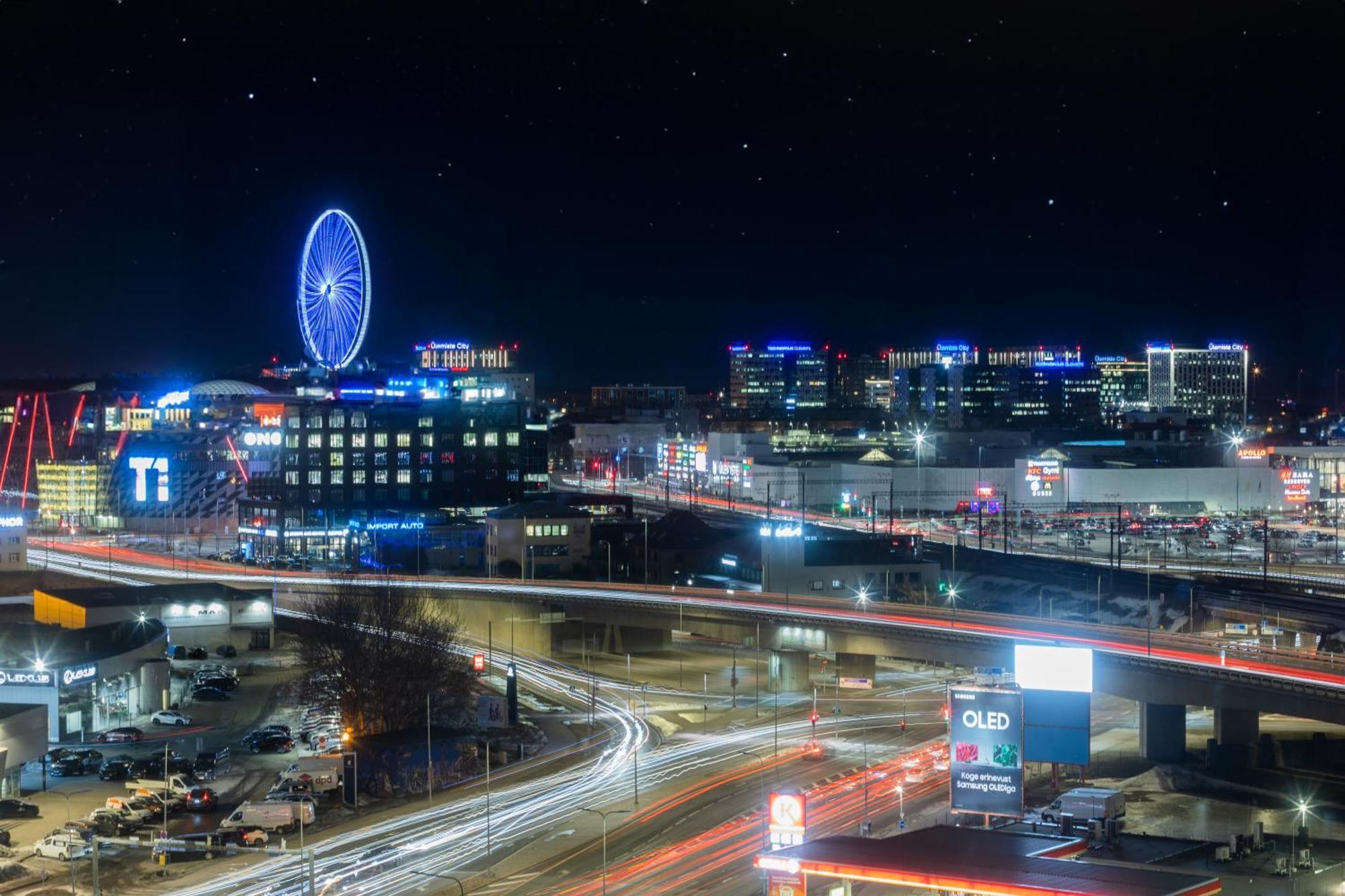 Revalia Fahle Airport Bus-Station Apartments With Best Views Esterno foto