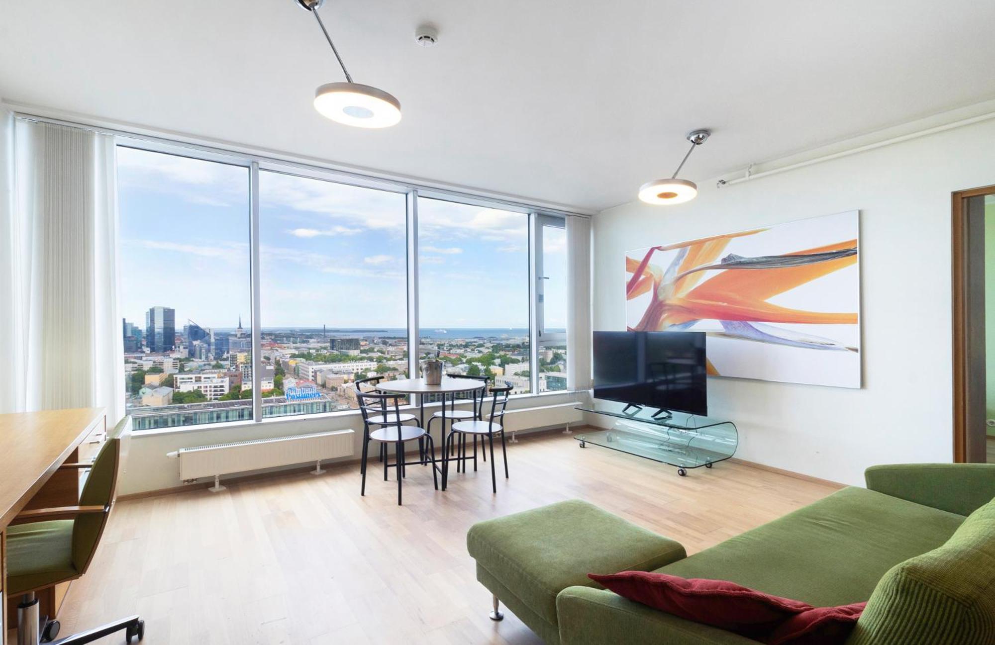 Revalia Fahle Airport Bus-Station Apartments With Best Views Esterno foto