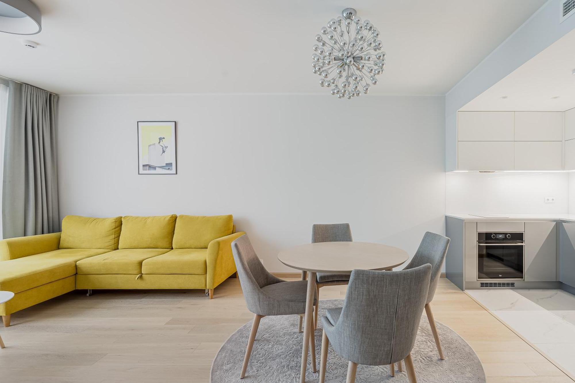 Revalia Fahle Airport Bus-Station Apartments With Best Views Esterno foto